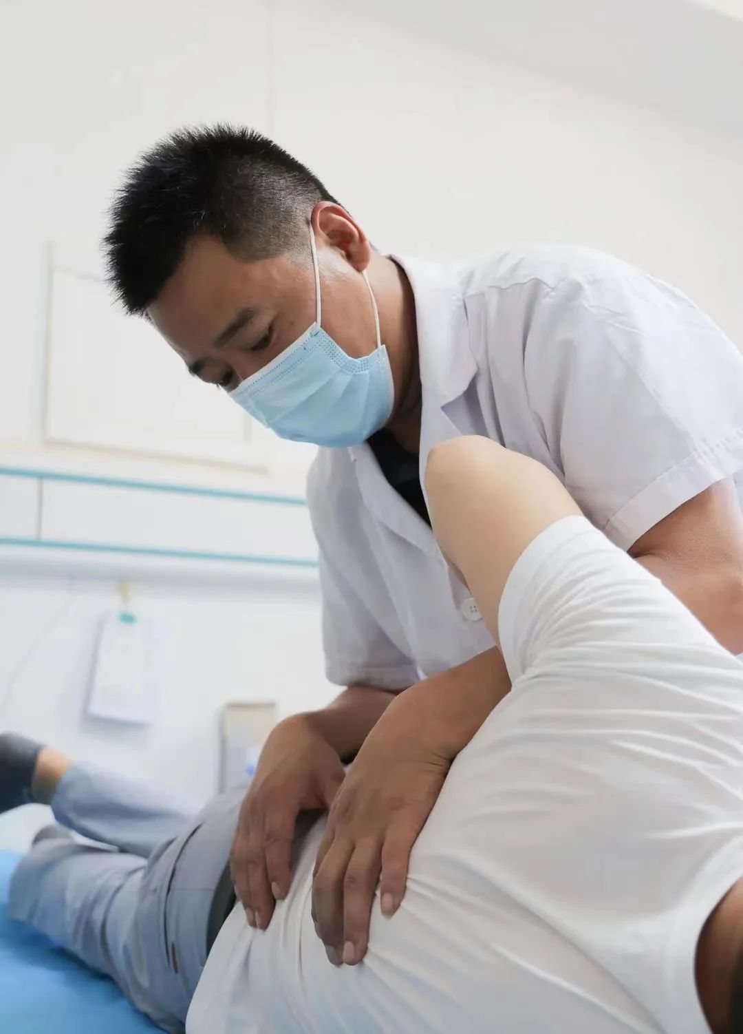 色情论坛
骨伤科