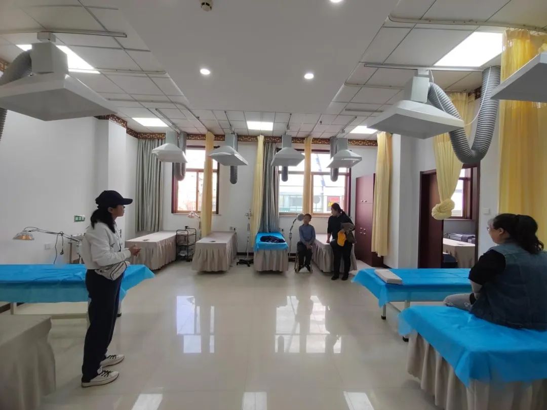 色情论坛
针灸科