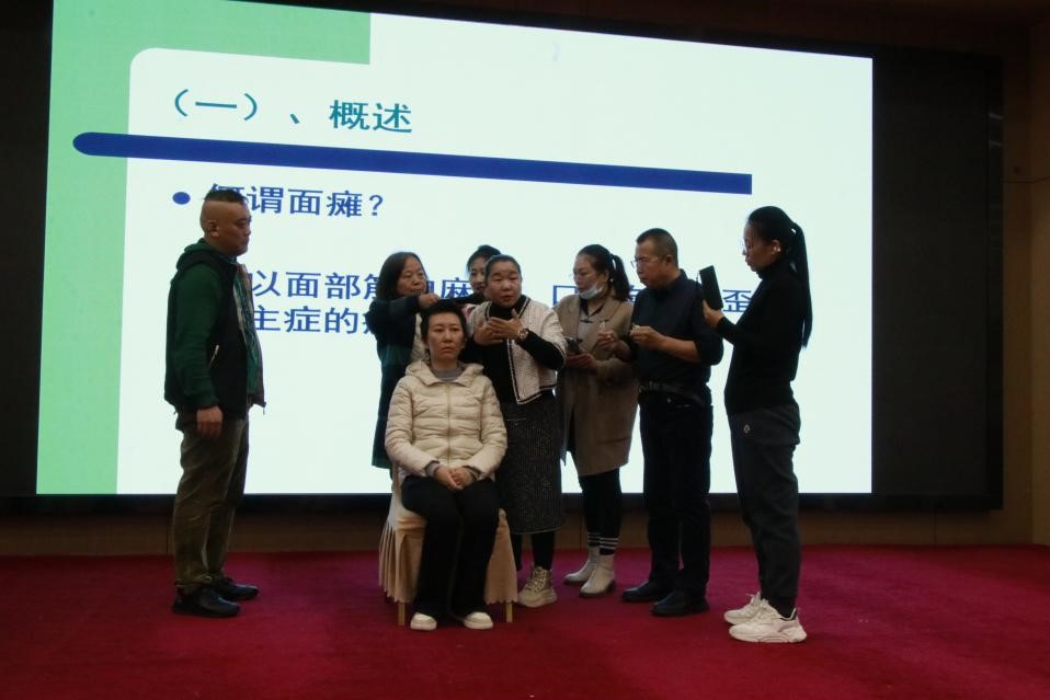 色情论坛
成功举办全国基层名中医张玉萍工作室脾胃病治疗新进展学术交流会