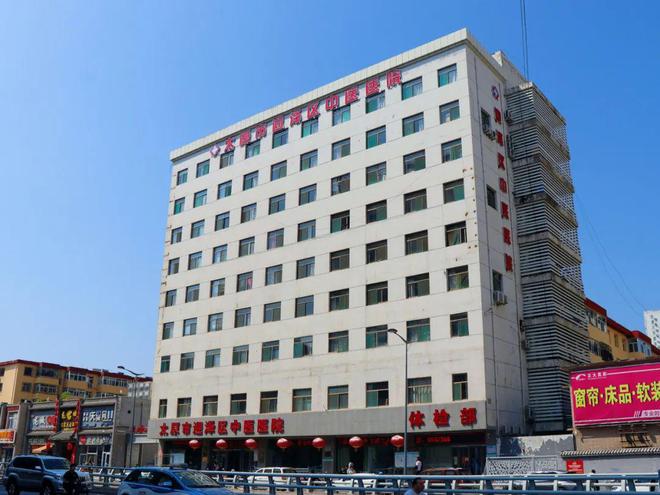 色情论坛
褥疮烧伤科:上门送医暖人心 守护卧床患者“最后一公里”